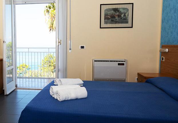 Hotel Parthenius Cirella Di Diamante Extérieur photo